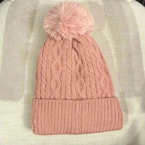 UGG Pom Pom beanie - Picture 2 of 3